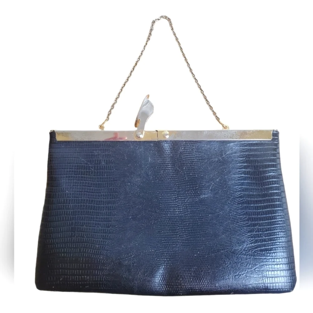 Vntg Etra Purse / Clutch. Genuine leather, croc embossed. Black with gold hardwa